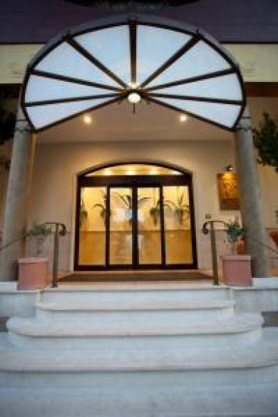 Cavaliere 4*