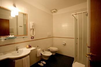 Cavaliere Hotel 4*