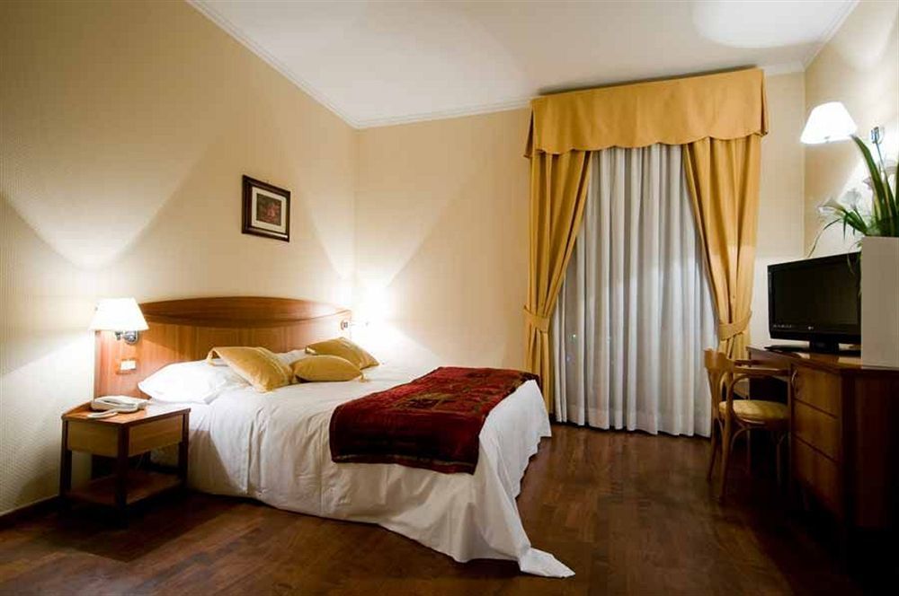 Cavaliere 4*